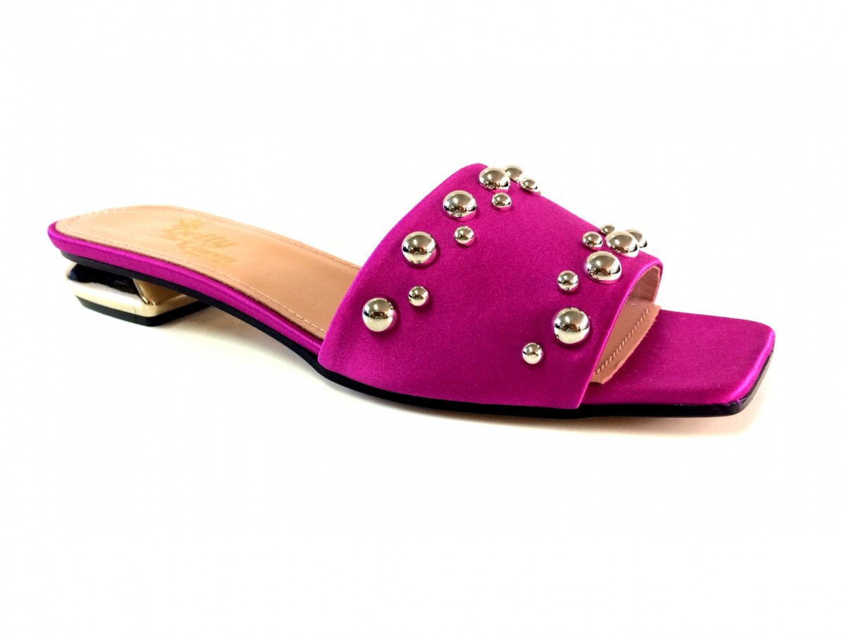 Ciabatta   elegantissima .... impossibile non notarle  !!!